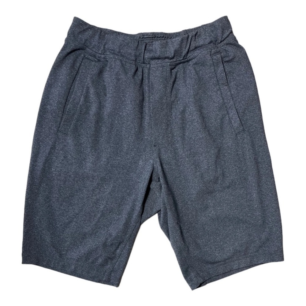 Lululemon Men’s Heathered Gray Luon Shorts Size Small Athletic Training